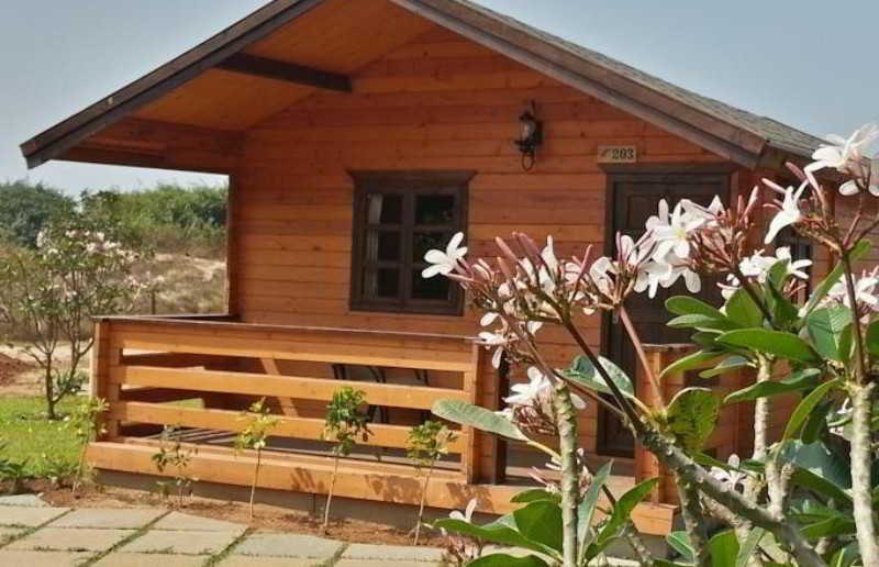 Beira Mar Beach Resort Benaulim Exterior photo